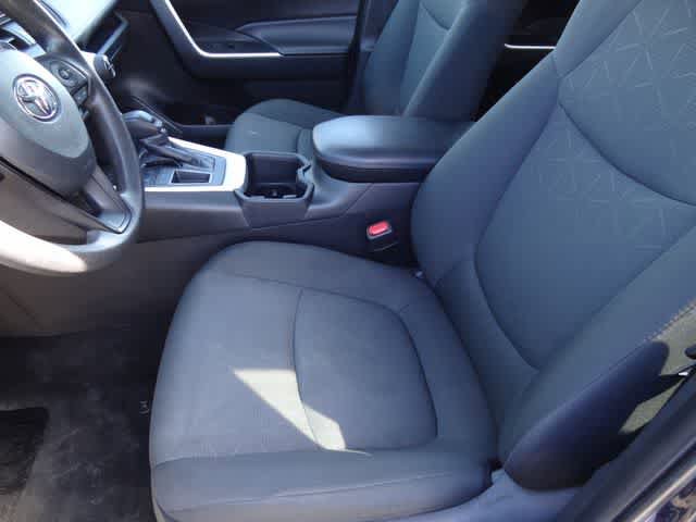 Certified 2024 Toyota RAV4 XLE FWD image 6