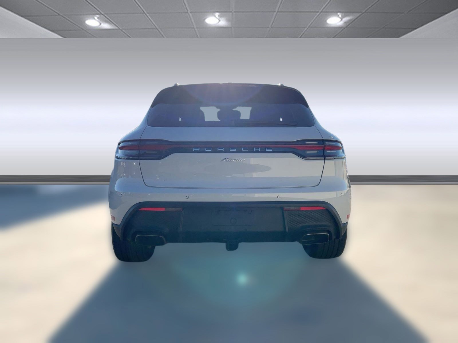 Used 2025 Porsche Macan image 10