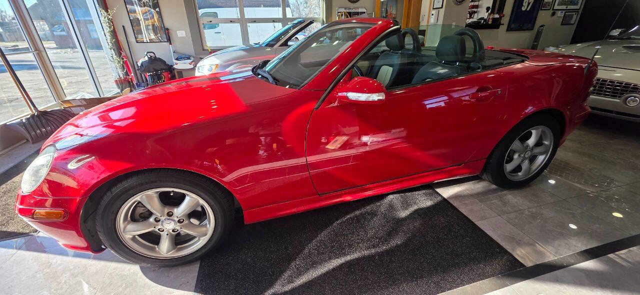 Used 2001 Mercedes-Benz SLK 320 image 2