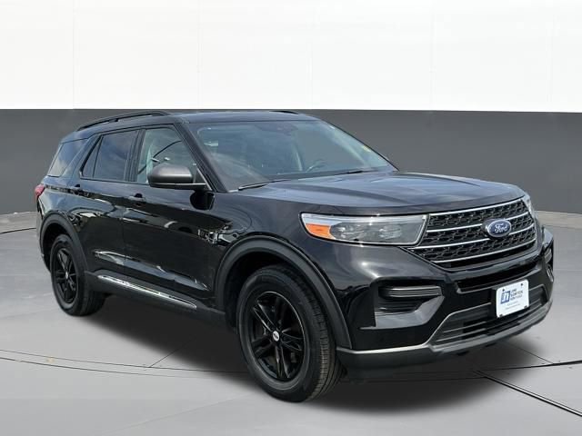 Used 2023 Ford Explorer XLT RWD image 1
