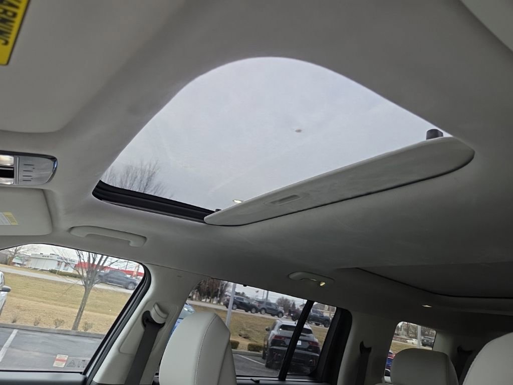 Used 2024 Hyundai Santa Fe Calligraphy image 14