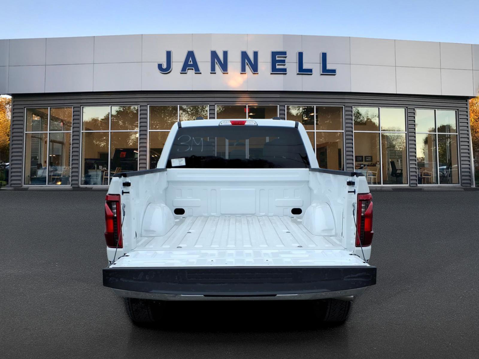 New 2026 Ford F150 XLT w/ XLT Chrome Appearance Package image 5