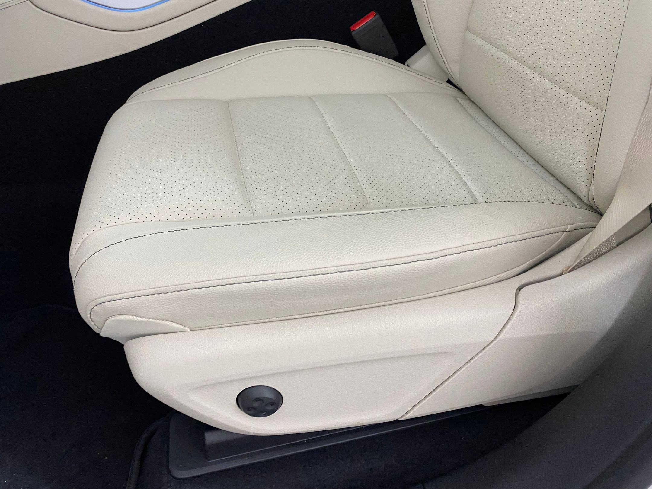 New 2025 Mercedes-Benz GLS 450 4MATIC image 12