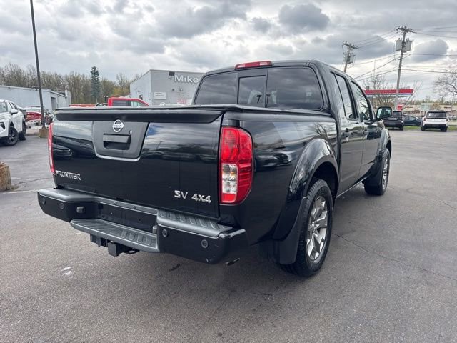 Used 2021 Nissan Frontier SV AWD/4WD image 2