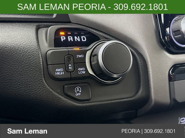 New 2026 RAM 1500 Express AWD/4WD image 16