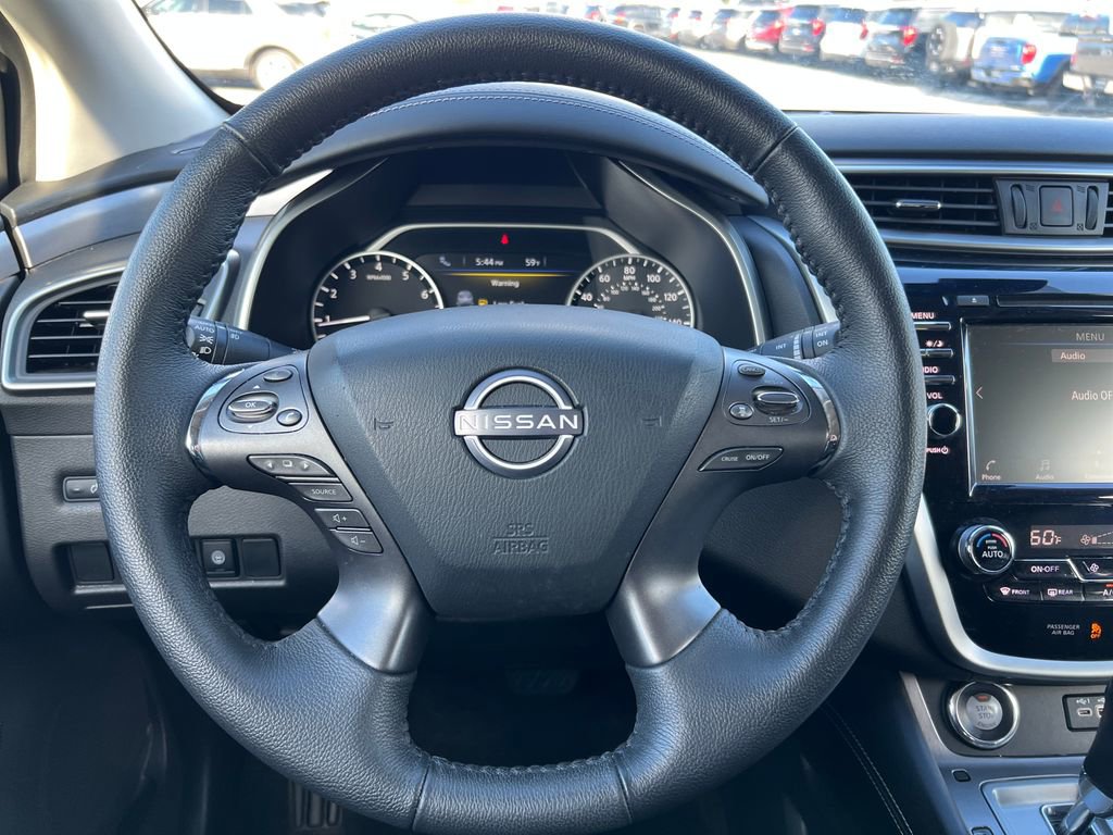 Used 2024 Nissan Murano SV AWD/4WD image 15
