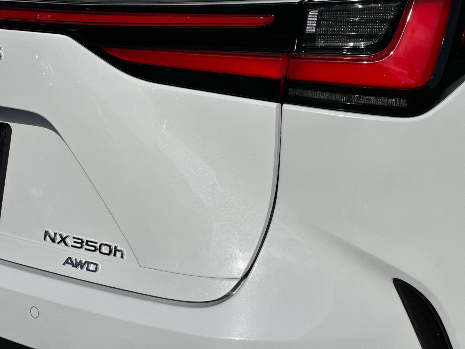 Used 2026 Lexus NX 350h AWD w/ Accessory Package (2T) image 34