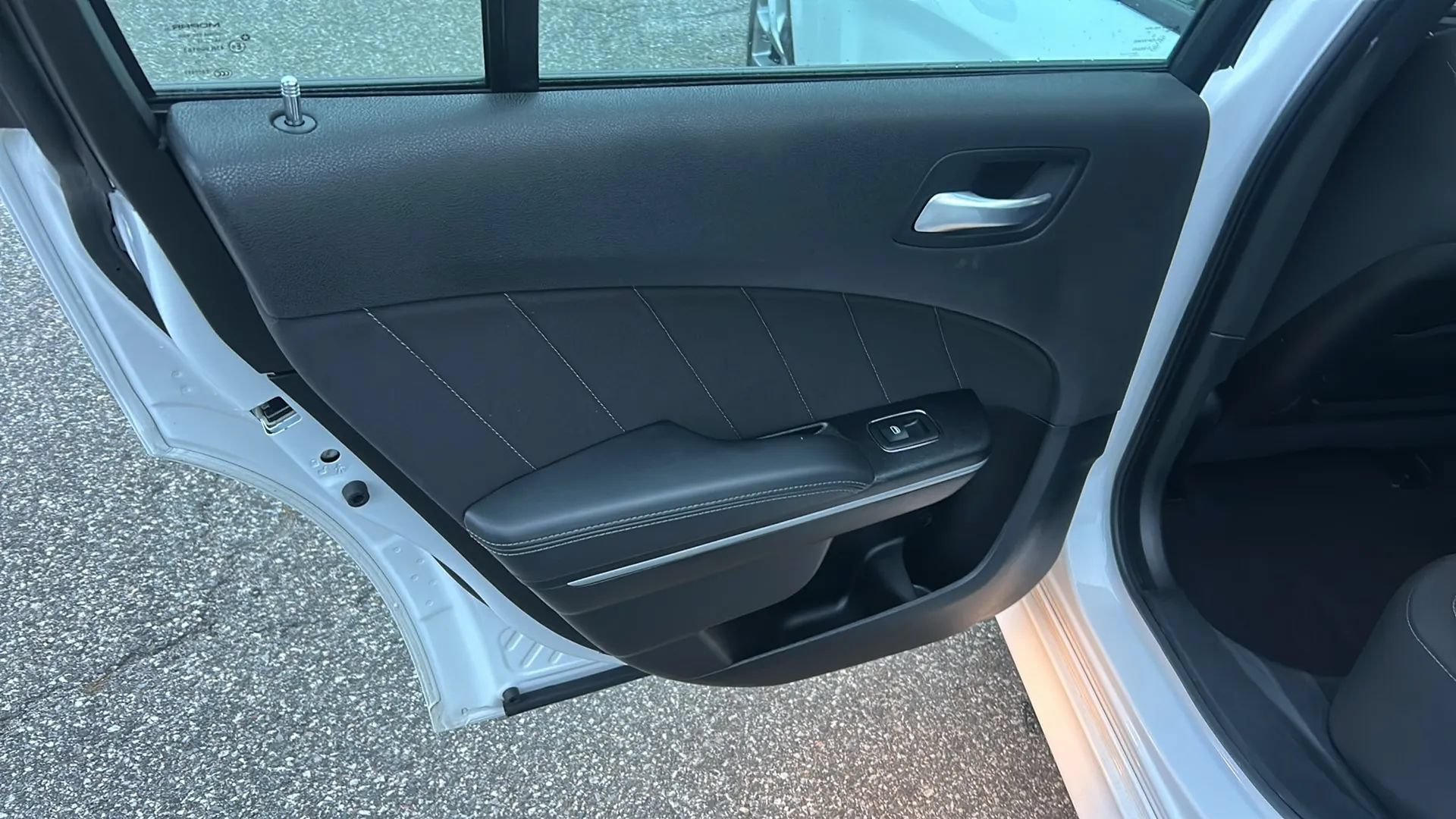Used 2023 Dodge Charger GT RWD image 11