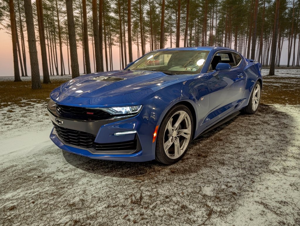 Used 2019 Chevrolet Camaro SS RWD image 1