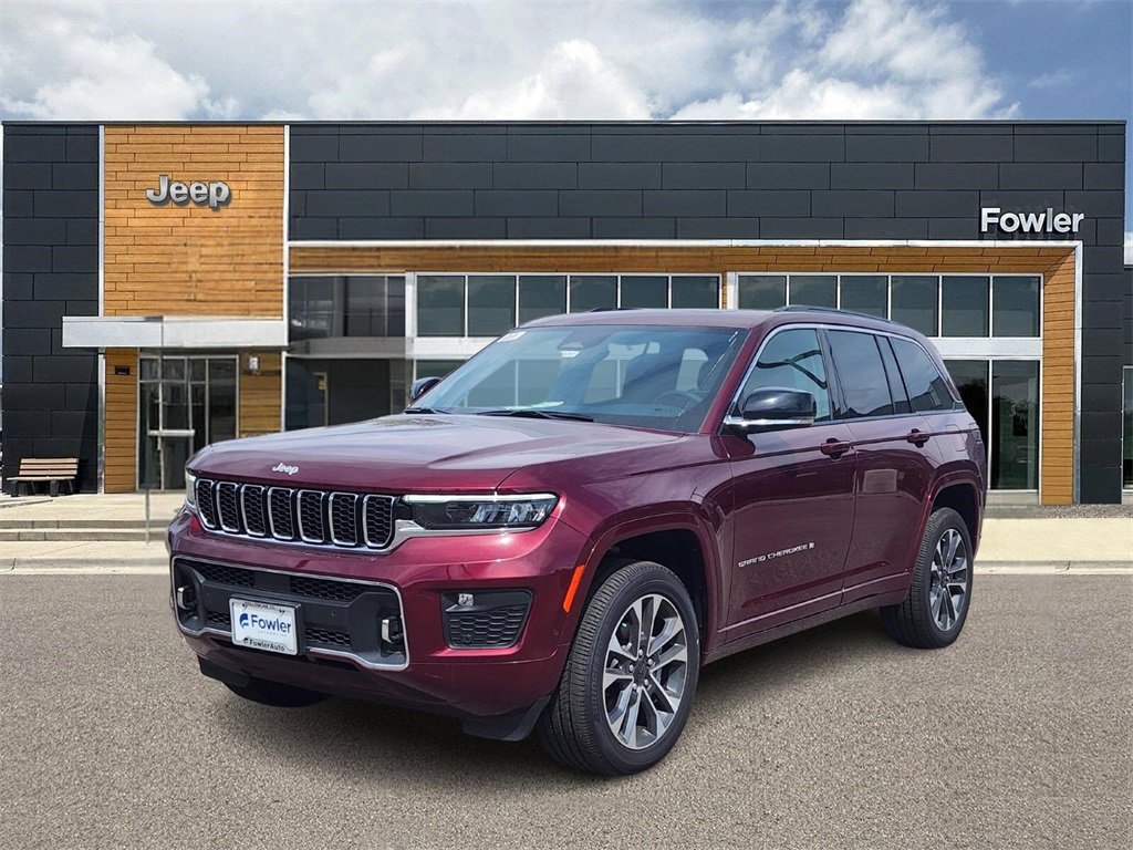 New 2025 Jeep Grand Cherokee Overland w/ Trailer Tow Package