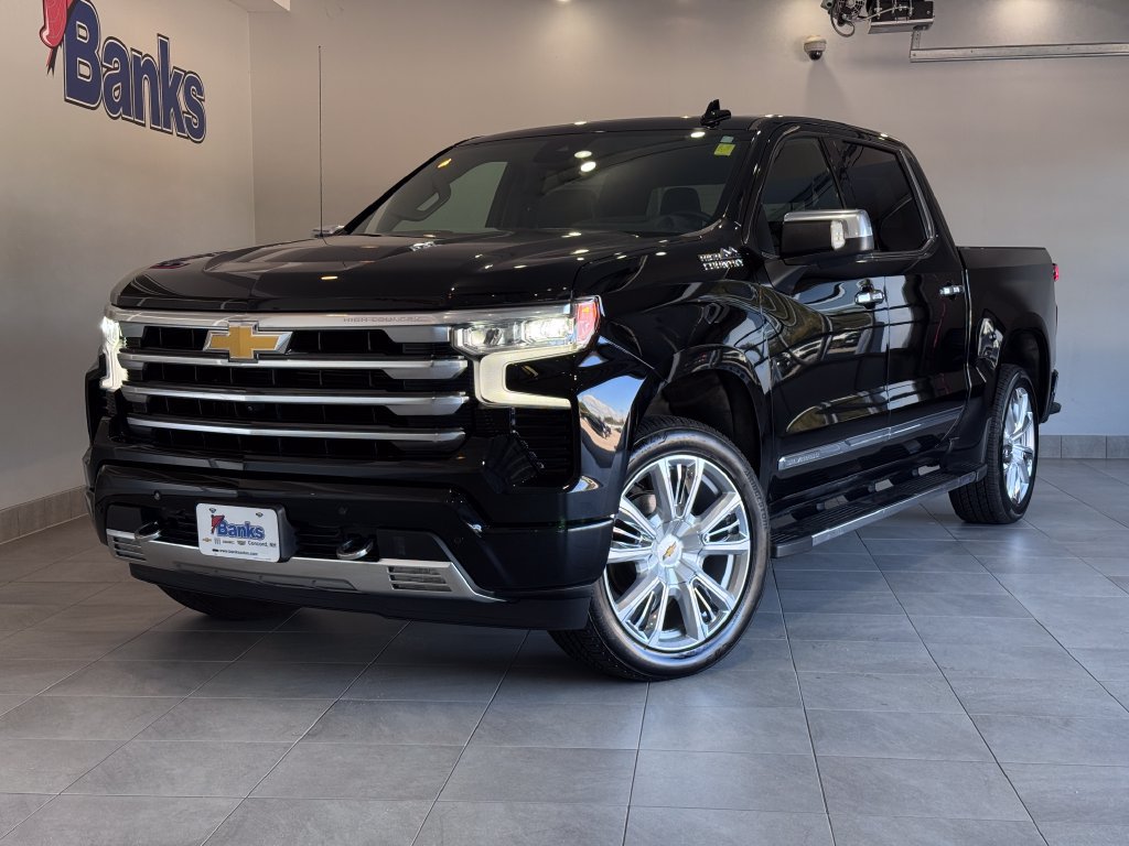 Certified 2023 Chevrolet Silverado 1500 High Country w/ High Country Premium Package AWD/4WD image 2
