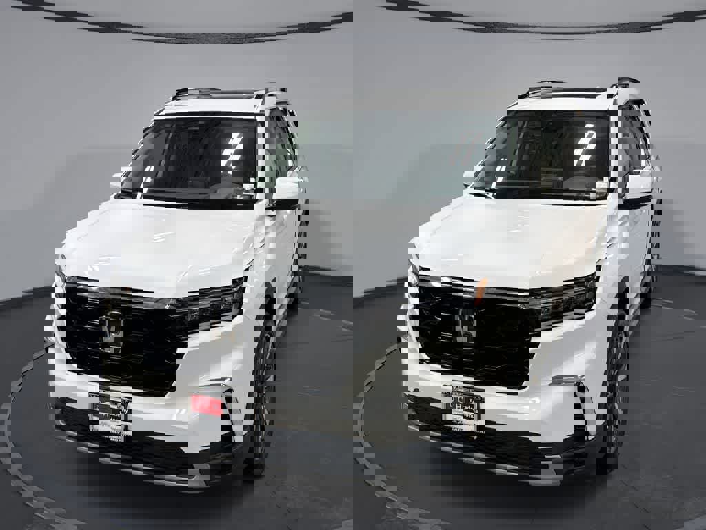 Used 2023 Honda Pilot Elite image 1