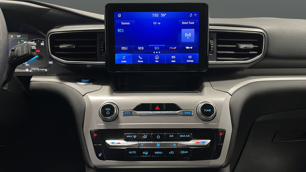 Used 2023 Ford Explorer XLT w/ Equipment Group 202A AWD/4WD image 12