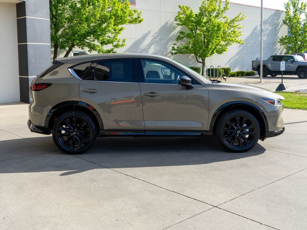 Used 2024 MAZDA CX-5 Carbon Edition AWD/4WD image 8
