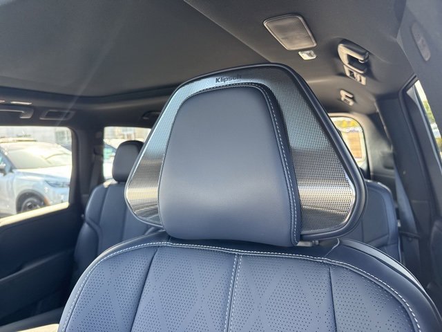 New 2026 INFINITI QX80 4WD image 19