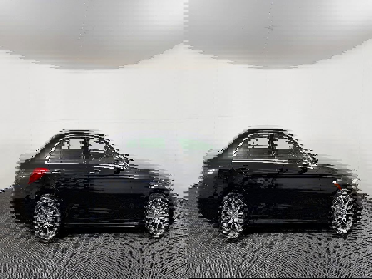 Used 2015 Mercedes-Benz C 400 4MATIC image 7