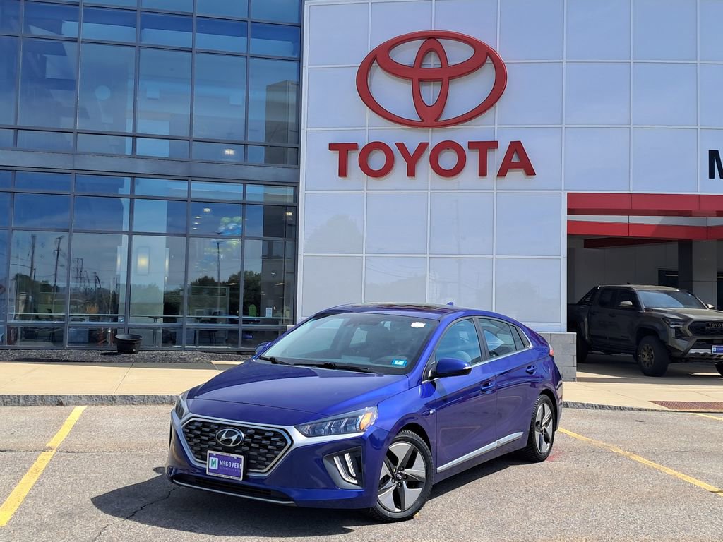 Used 2020 Hyundai Ioniq SEL FWD video 1