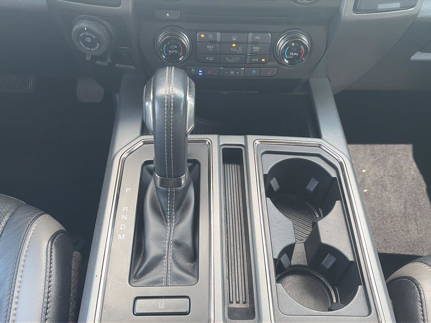 Used 2018 Ford F150 Raptor w/ Equipment Group 802A Luxury image 16