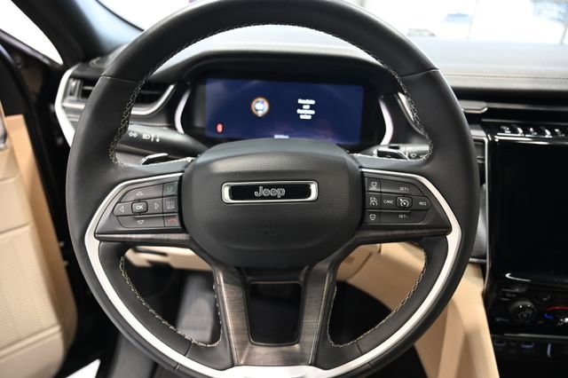 Used 2023 Jeep Grand Cherokee L Limited image 25