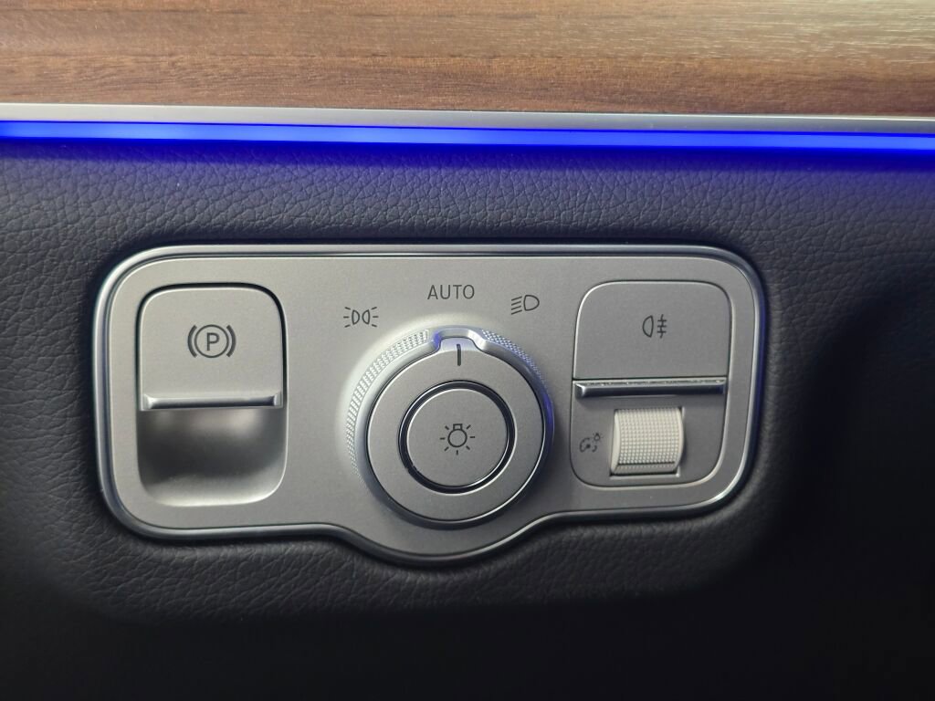 Used 2024 Mercedes-Benz GLS 450 GLS 450 image 38