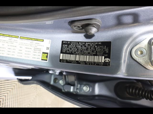 Used 2024 Toyota Corolla LE image 27