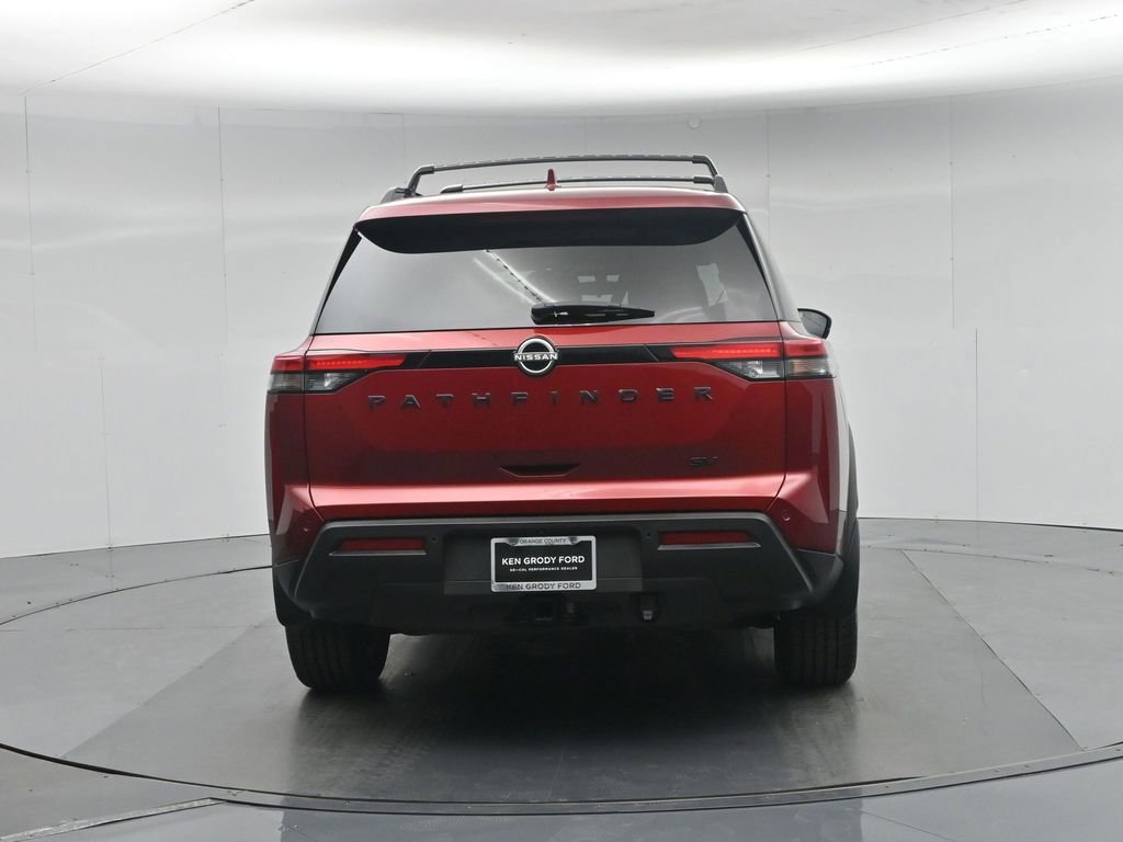 Used 2023 Nissan Pathfinder SV w/ SV Premium Package image 27