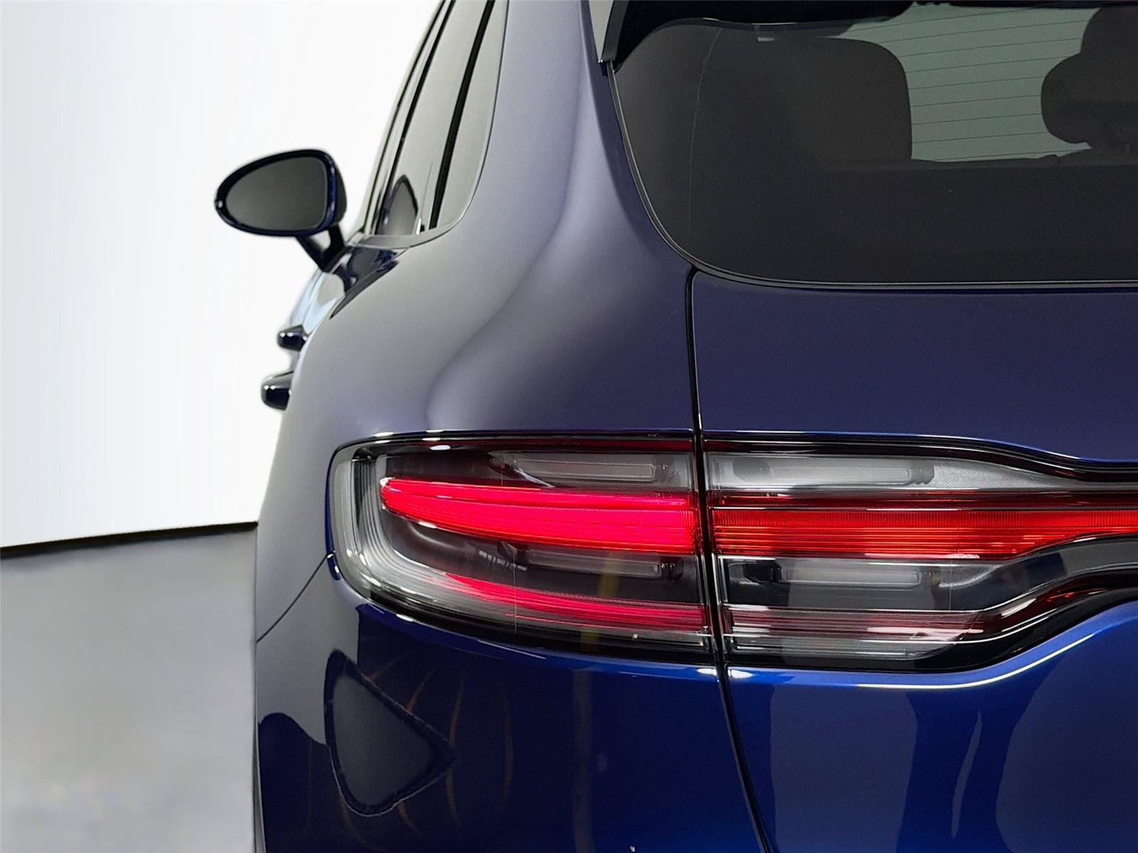 Certified 2026 Porsche Macan Turbo AWD/4WD image 16