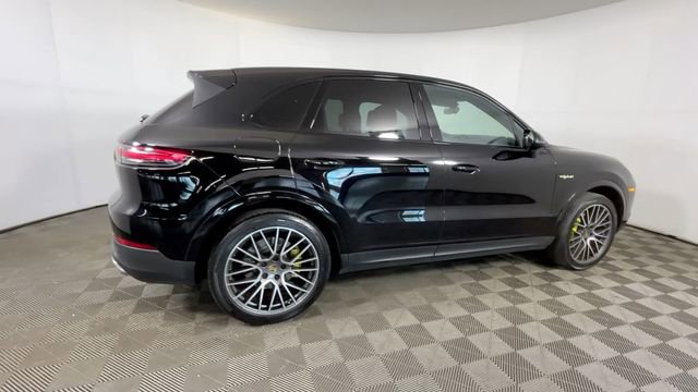 Used 2021 Porsche Cayenne E-Hybrid AWD/4WD video 4