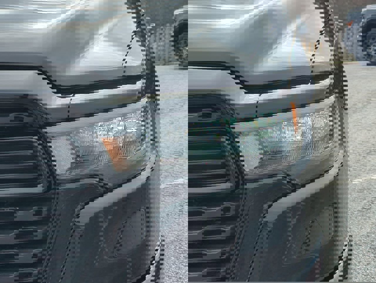 New 2026 RAM 1500 Express image 8