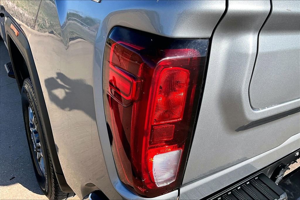 Used 2024 GMC Sierra 2500 SLE w/ SLE Convenience Package image 38