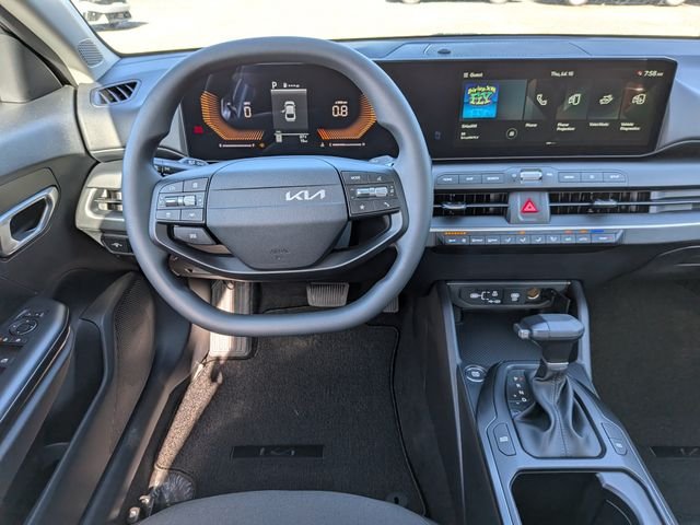 New 2026 Kia K4 FWD image 16