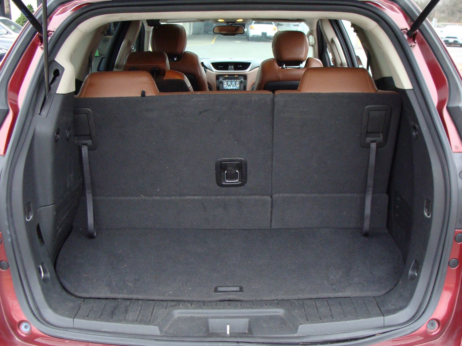 Used 2017 Chevrolet Traverse Premier image 36