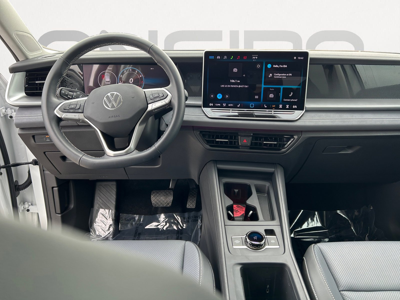 Used 2026 Volkswagen Tiguan SE FWD image 3