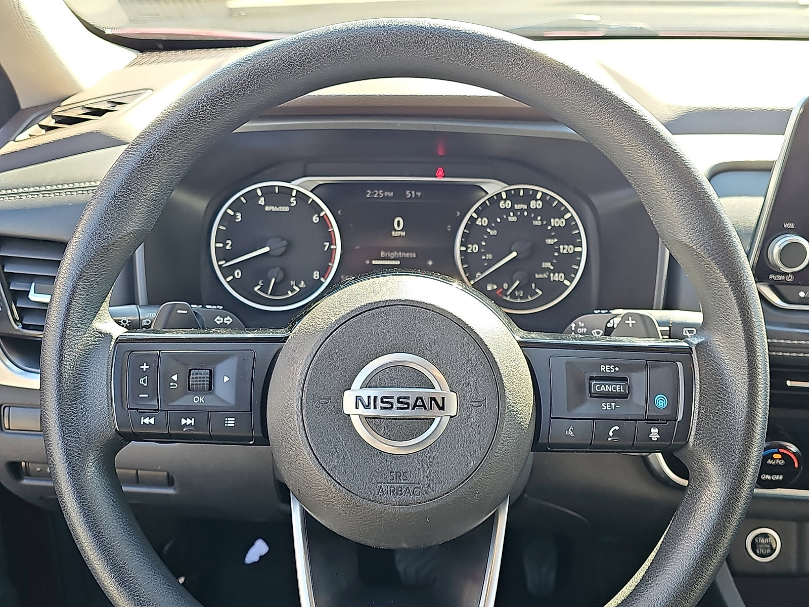 Used 2021 Nissan Rogue SV image 19