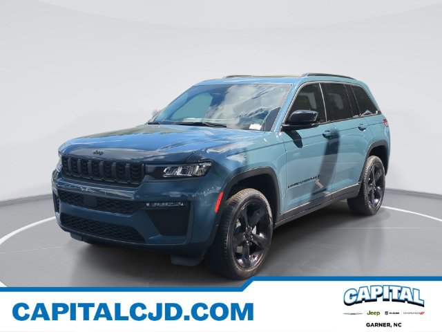 New 2026 Jeep Grand Cherokee Limited w/ Limited Altitude Package