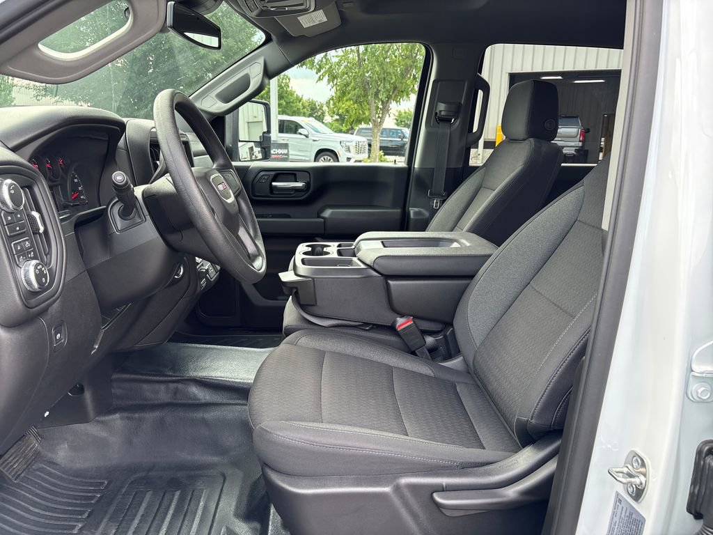 Used 2026 GMC Sierra 2500 Pro w/ 1SA Pro Safety Plus Package AWD/4WD image 13