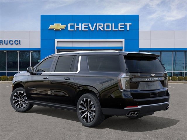 New 2026 Chevrolet Suburban High Country image 3