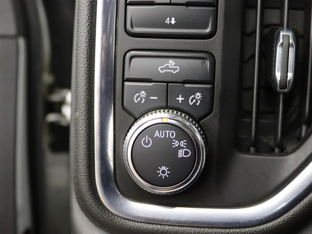 Used 2022 GMC Sierra 2500 SLE w/ X31 Off-Road Package image 38