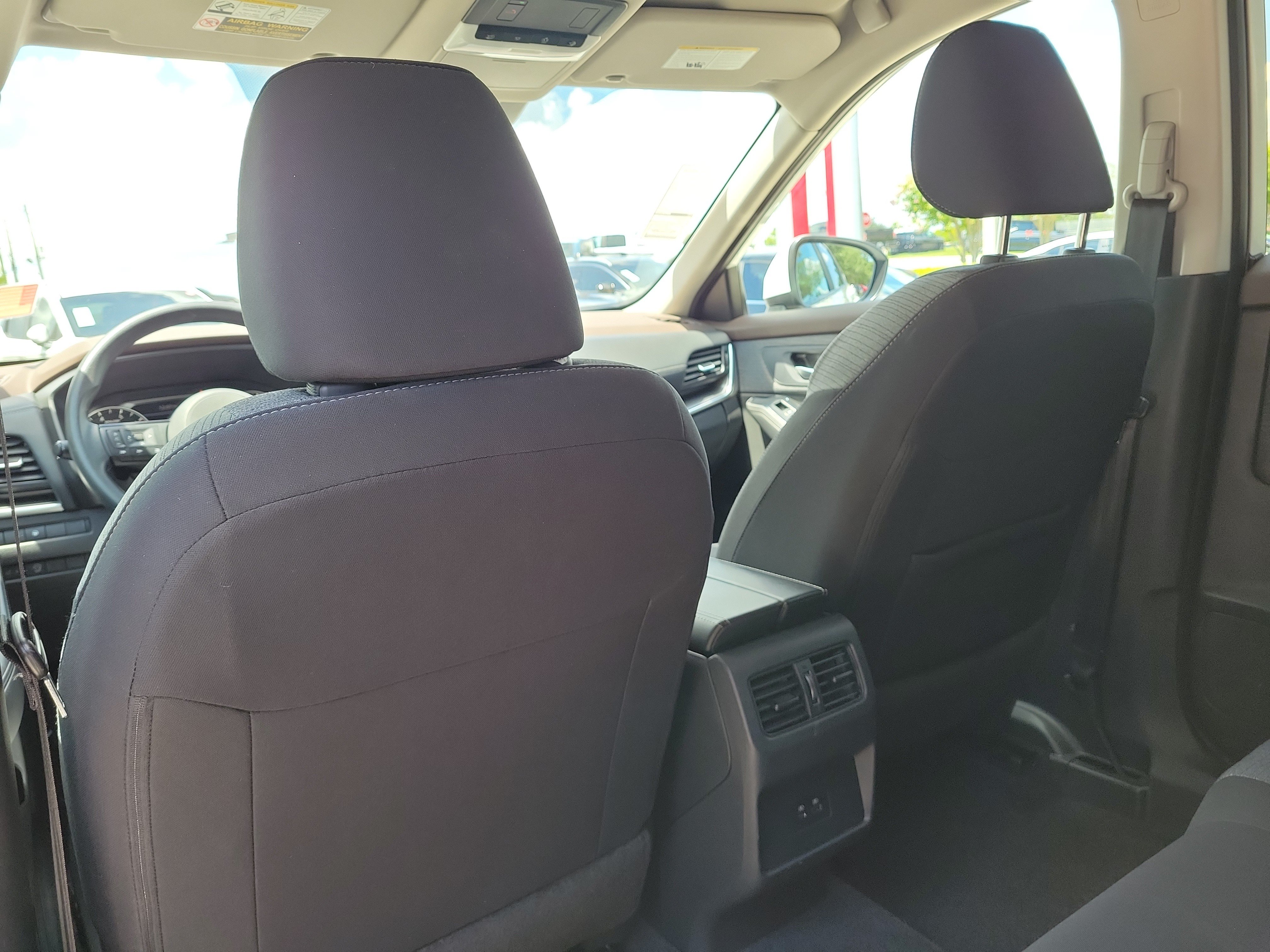 Certified 2023 Nissan Rogue SV FWD image 19