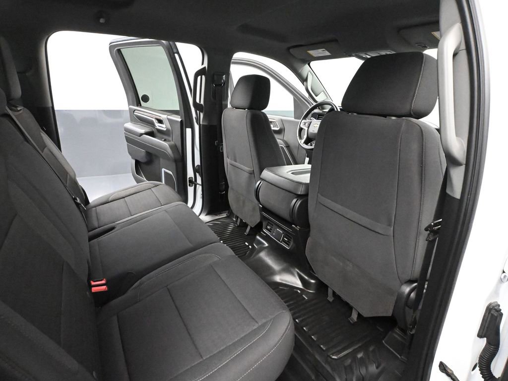 Used 2024 Chevrolet Silverado 2500 LT image 46