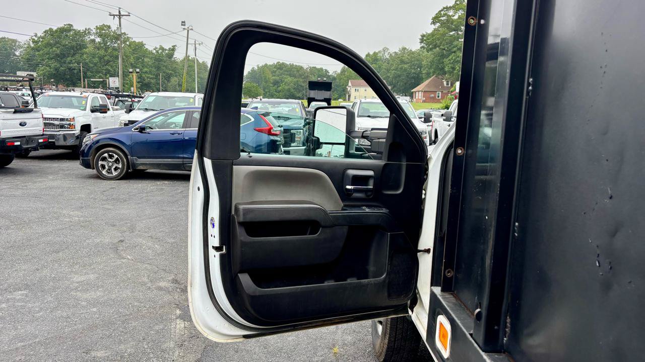 Used 2018 Chevrolet Silverado 3500 W/T w/ WT Convenience Package AWD/4WD image 10