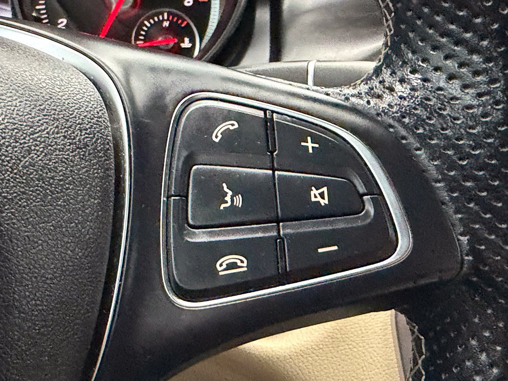 Used 2019 Mercedes-Benz CLA 250 image 28