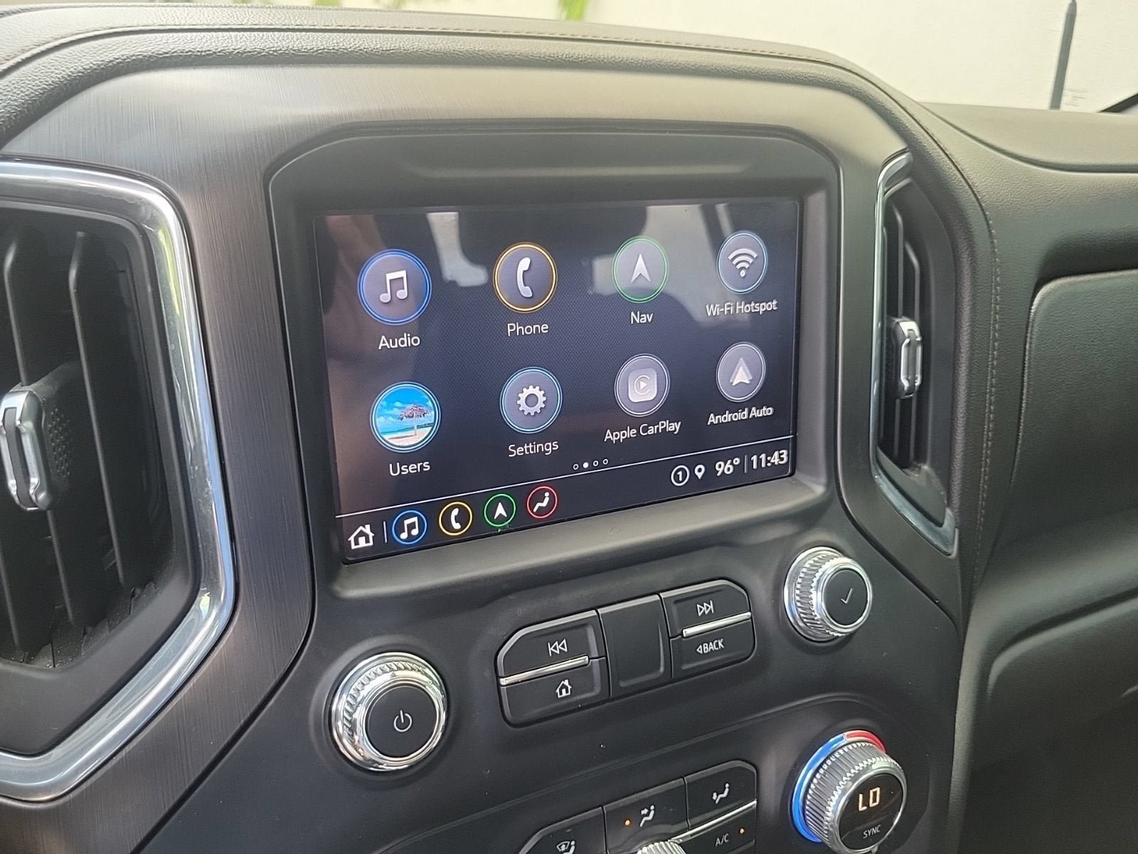 Used 2022 GMC Sierra 2500 AT4 w/ AT4 Preferred Package AWD/4WD image 21