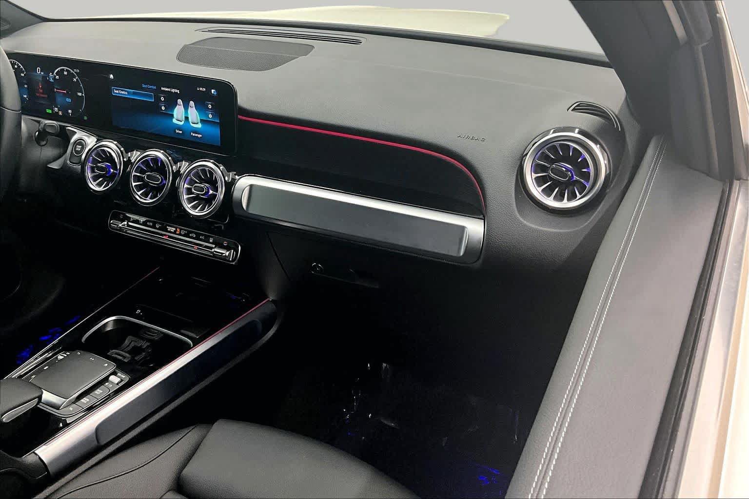Certified 2023 Mercedes-Benz EQB 350 4MATIC SUV w/ Exclusive Package image 17