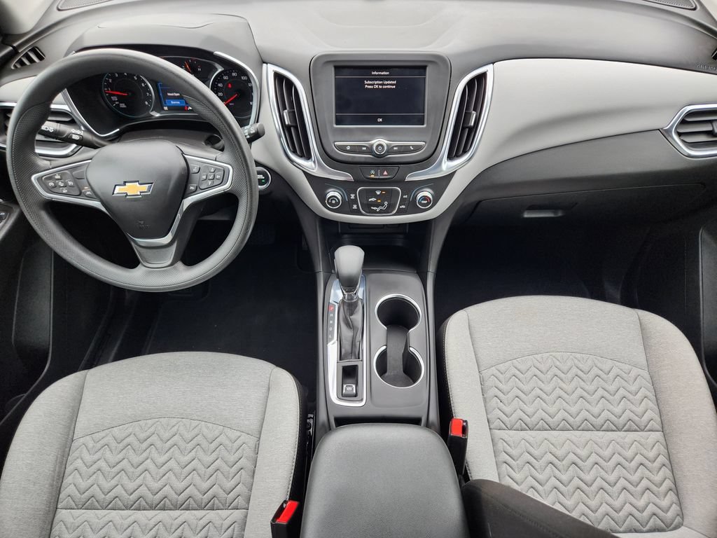 Used 2022 Chevrolet Equinox LT FWD image 16