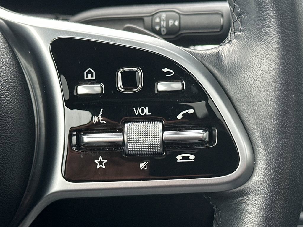 Certified 2022 Mercedes-Benz GLB 250 4MATIC image 23