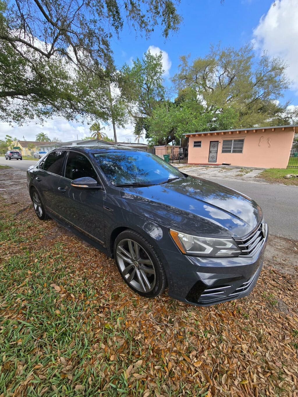 Used 2017 Volkswagen Passat 1.8T R-Line image 4