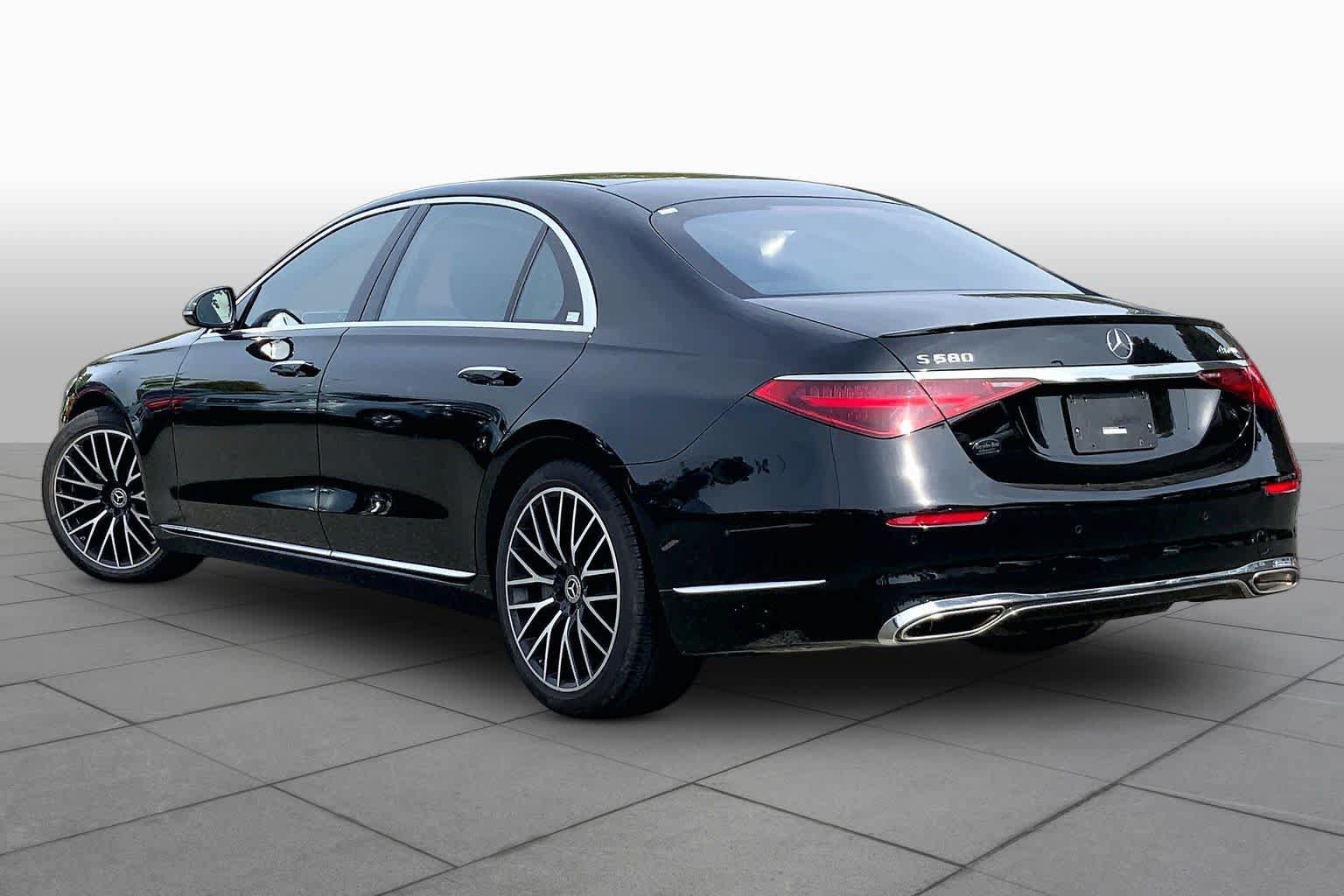 Used 2022 Mercedes-Benz S 580 4MATIC Sedan image 12