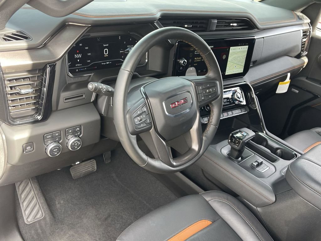 Used 2025 GMC Sierra 1500 AT4 image 10