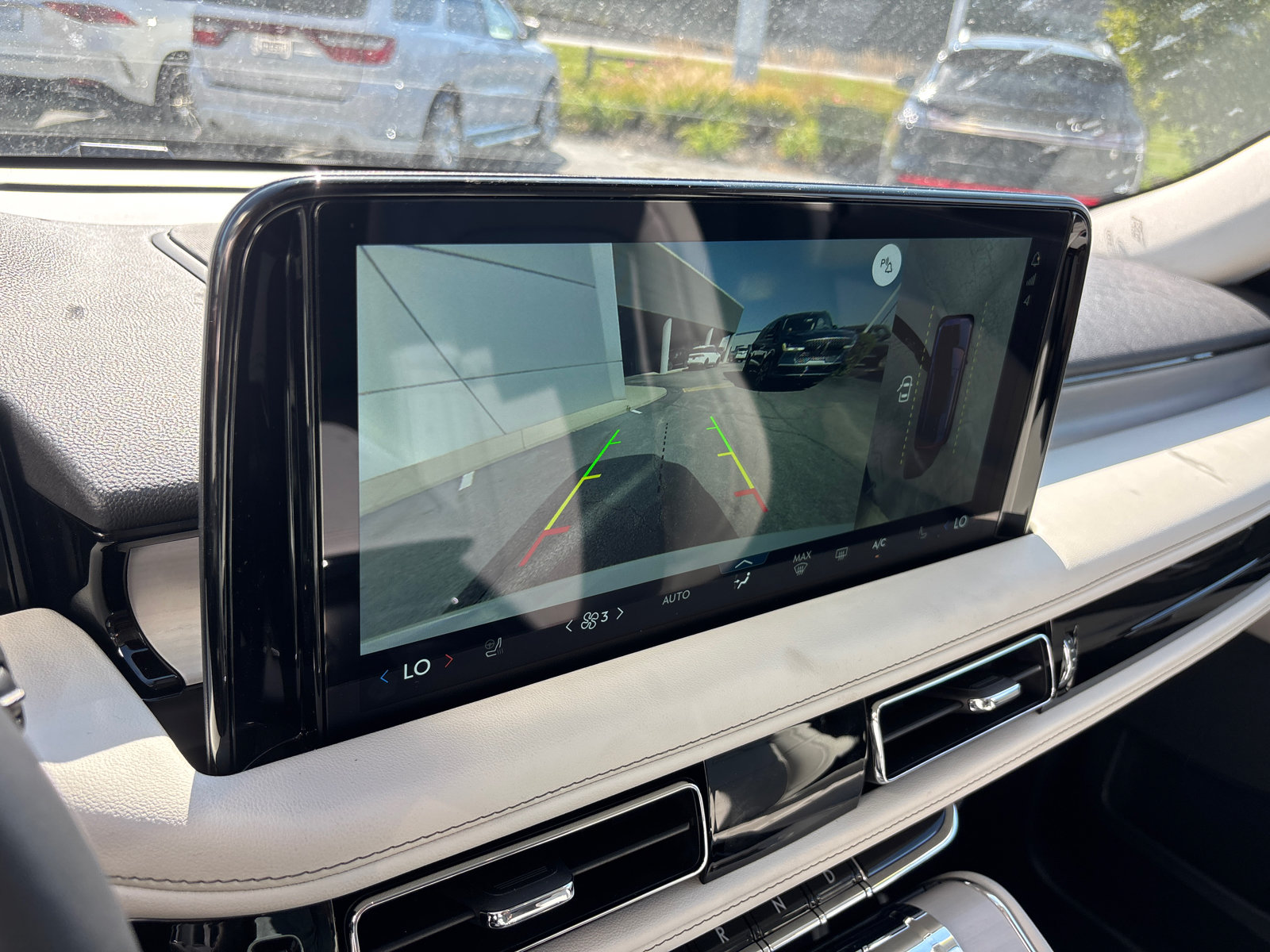 New 2027 Lincoln Aviator Reserve AWD/4WD image 19